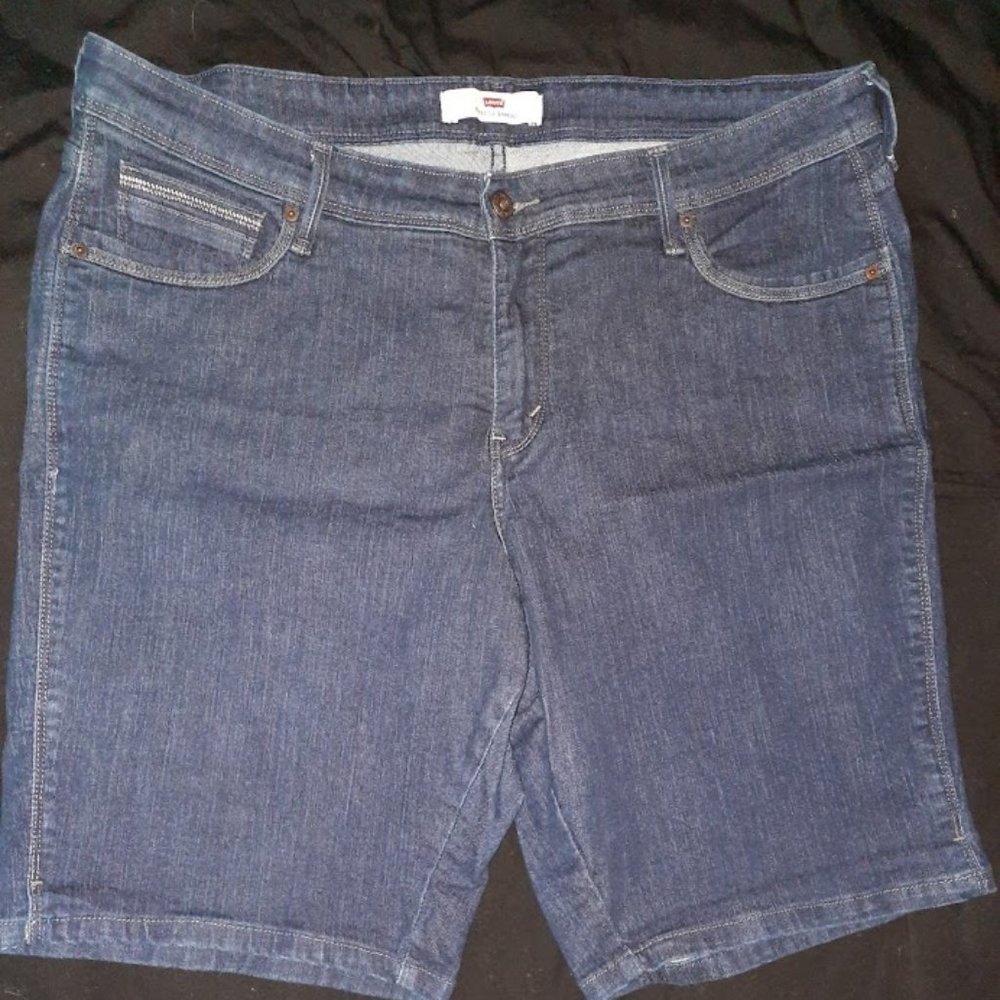Levi Dark Wash Denim Bermuda Shorts